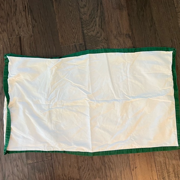 Serena and Lily Green Edge King Pillowcase - Picture 2 of 5